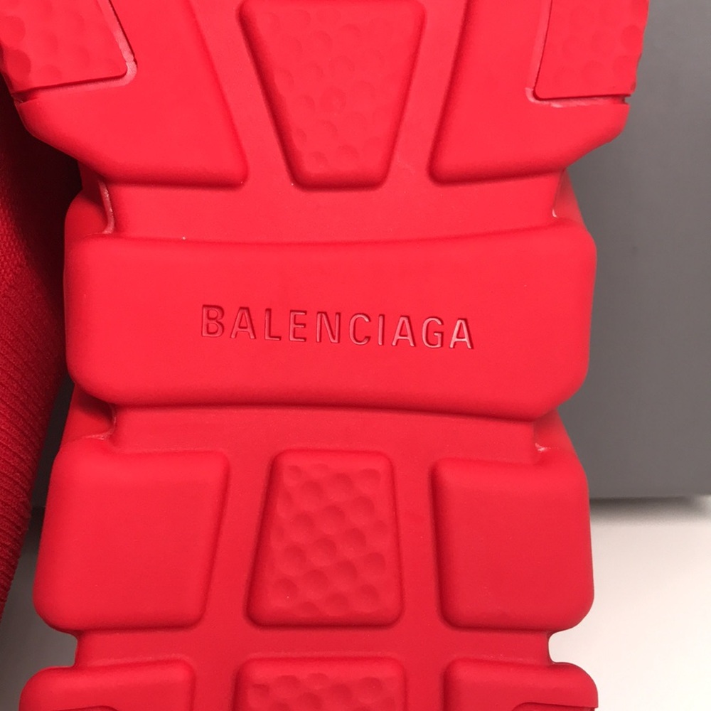 New Authentic bBalenciaga Red Sock Sneakers. size 9 - Picture 10 of 13